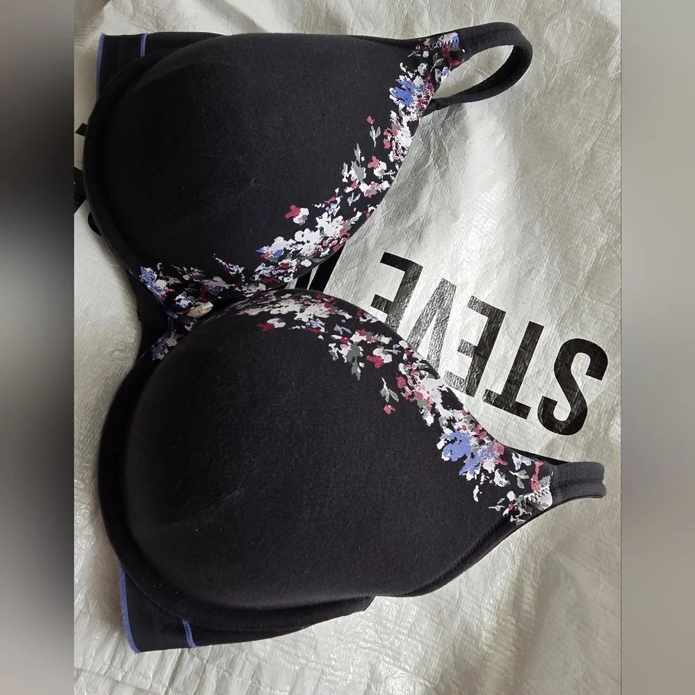 Cacique Black Floral Bra